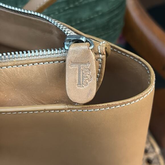 Vintage 90s Tod’s Tan Di Bag Top Handle Zip Closure Tote Purse - Picture 4 of 10